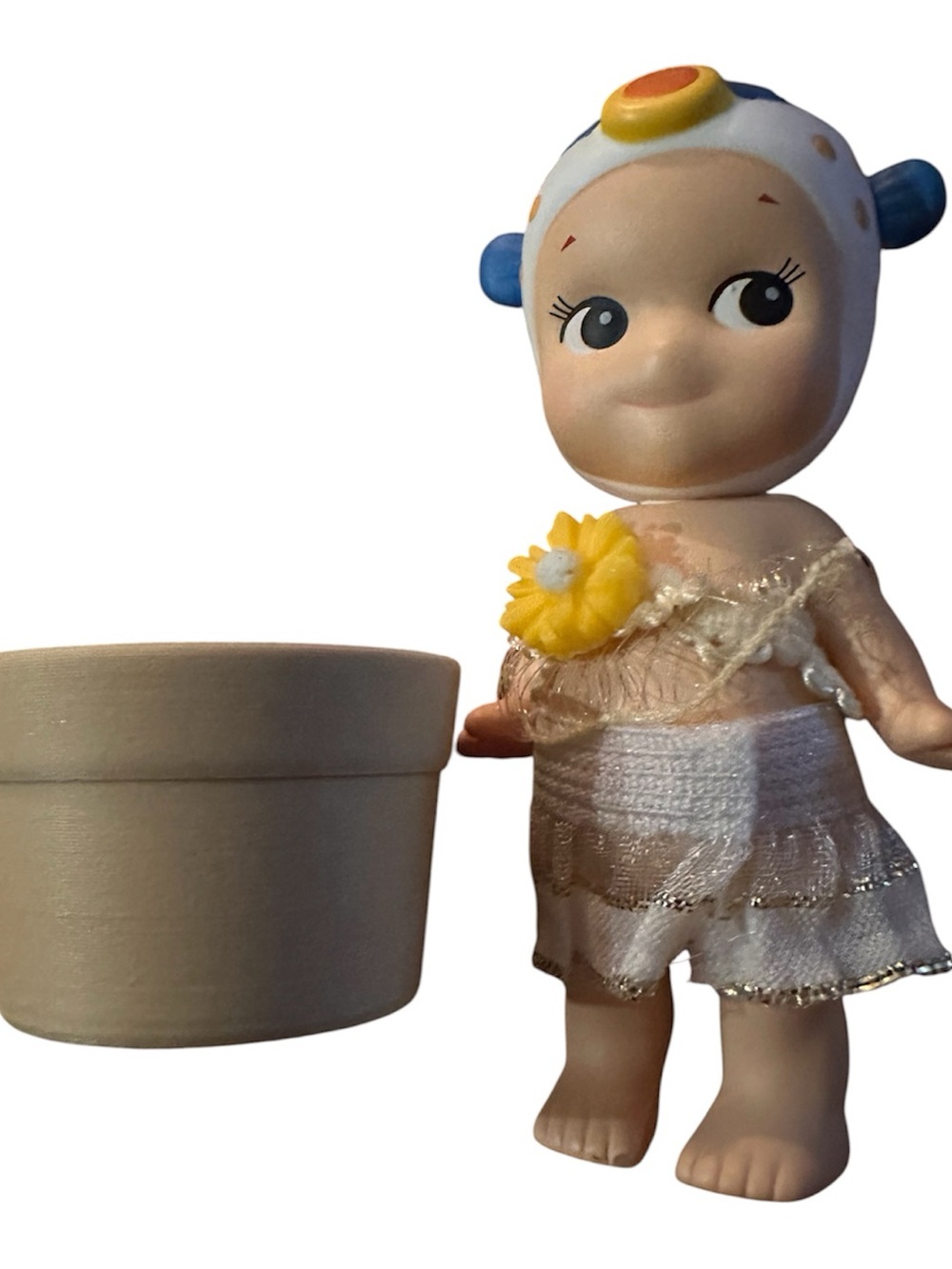 Sonny angels 3D print flower pot for ( doll not included ) - Picture 3 of 3